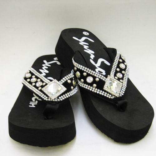 Black Diamond Flip Flops size 8/9